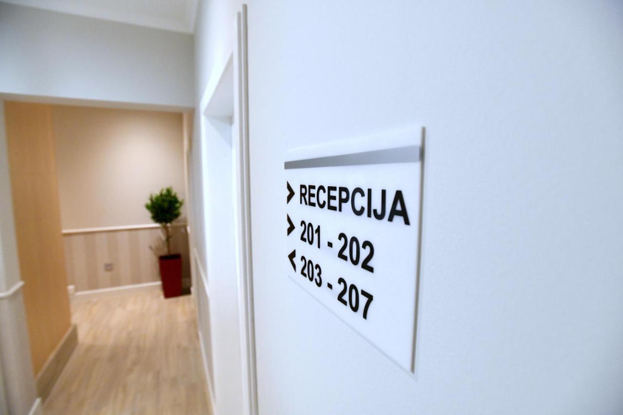 President Aparthotel Τσάτσακ Εξωτερικό φωτογραφία